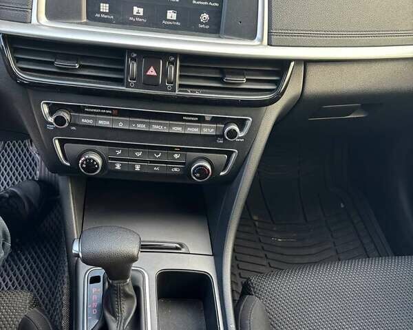 Киа Оптима 2019 в Киеве на Automoto.ua Серый Киа Оптима, объемом двигателя 2.36 л и пробегом 136 тыс. км за 14600 $, фото 27 на Automoto.ua