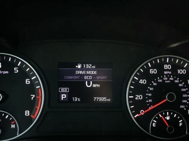 Серый Киа Оптима, объемом двигателя 2 л и пробегом 125 тыс. км за 9800 $, фото 16 на Automoto.ua