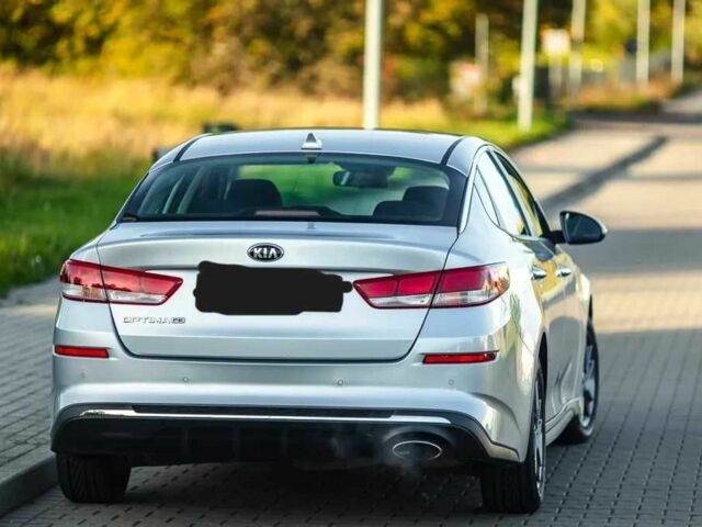 Серый Киа Оптима, объемом двигателя 2 л и пробегом 103 тыс. км за 10999 $, фото 3 на Automoto.ua