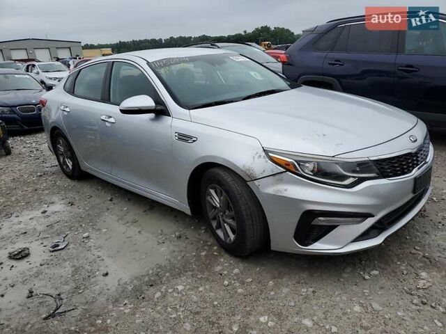 Серый Киа Оптима, объемом двигателя 2.36 л и пробегом 130 тыс. км за 2500 $, фото 3 на Automoto.ua