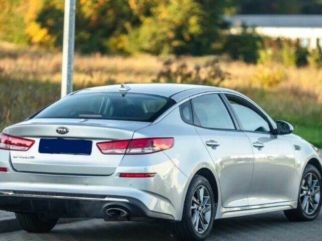 Серый Киа Оптима, объемом двигателя 2 л и пробегом 125 тыс. км за 9800 $, фото 6 на Automoto.ua