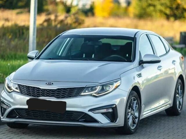 Серый Киа Оптима, объемом двигателя 2 л и пробегом 103 тыс. км за 10999 $, фото 2 на Automoto.ua
