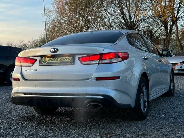 Серый Киа Оптима, объемом двигателя 2.4 л и пробегом 44 тыс. км за 16800 $, фото 5 на Automoto.ua