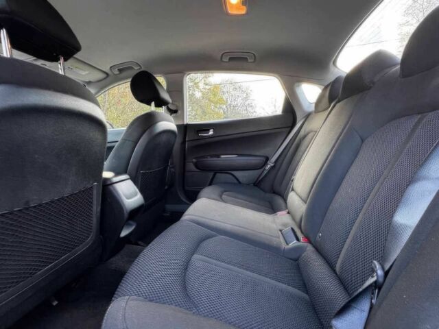 Серый Киа Оптима, объемом двигателя 2.4 л и пробегом 44 тыс. км за 3100 $, фото 9 на Automoto.ua