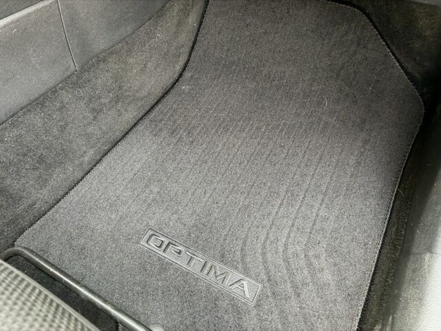 Серый Киа Оптима, объемом двигателя 2.4 л и пробегом 116 тыс. км за 14900 $, фото 18 на Automoto.ua