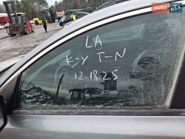 Серый Киа Оптима, объемом двигателя 2 л и пробегом 114 тыс. км за 6300 $, фото 32 на Automoto.ua