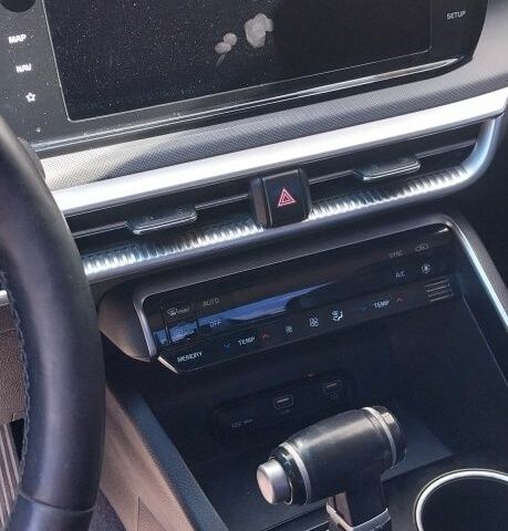 Сірий Кіа Оптіма, об'ємом двигуна 2 л та пробігом 196 тис. км за 20500 $, фото 4 на Automoto.ua