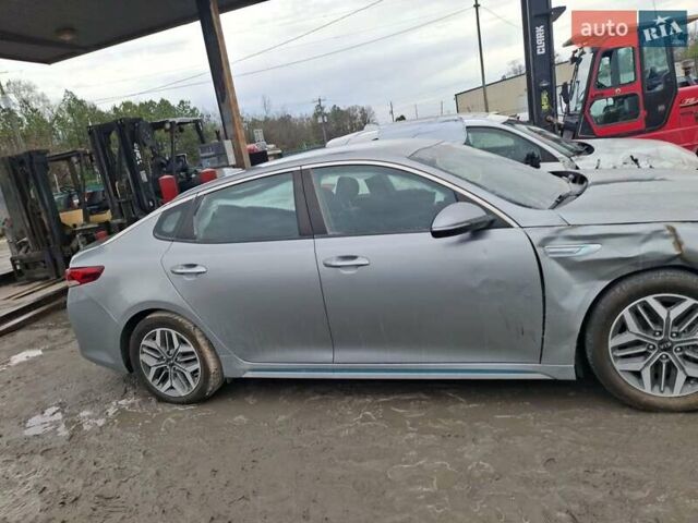 Серый Киа Оптима, объемом двигателя 2 л и пробегом 114 тыс. км за 6300 $, фото 46 на Automoto.ua