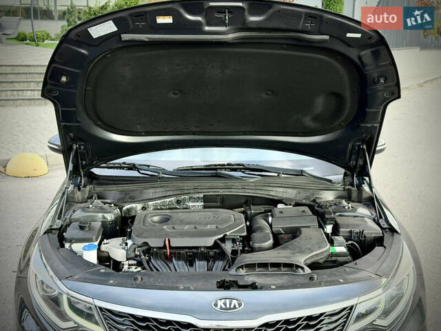 Сірий Кіа Оптіма, об'ємом двигуна 2.36 л та пробігом 185 тис. км за 14700 $, фото 19 на Automoto.ua
