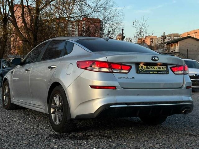 Серый Киа Оптима, объемом двигателя 2.4 л и пробегом 44 тыс. км за 16800 $, фото 3 на Automoto.ua