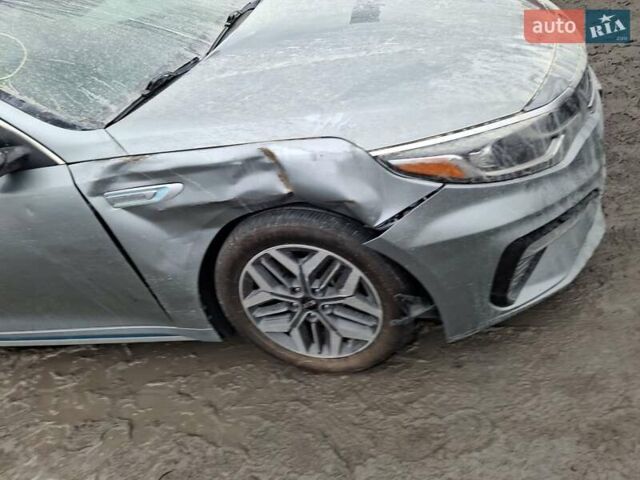 Серый Киа Оптима, объемом двигателя 2 л и пробегом 114 тыс. км за 6300 $, фото 67 на Automoto.ua