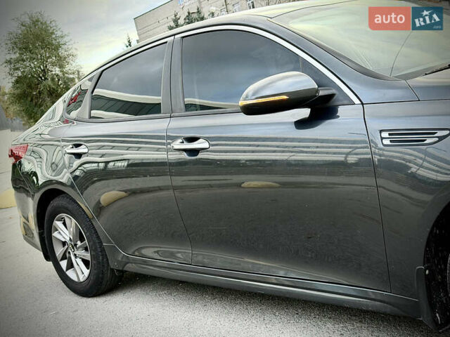 Сірий Кіа Оптіма, об'ємом двигуна 2.36 л та пробігом 185 тис. км за 14700 $, фото 15 на Automoto.ua
