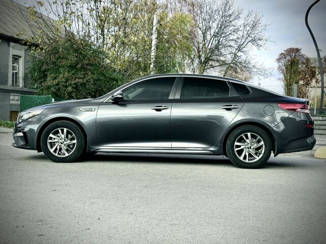 Серый Киа Оптима, объемом двигателя 2.4 л и пробегом 116 тыс. км за 14900 $, фото 2 на Automoto.ua