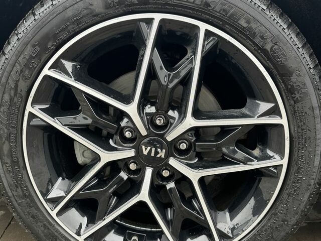 Серый Киа Оптима, объемом двигателя 2.4 л и пробегом 90 тыс. км за 15600 $, фото 3 на Automoto.ua