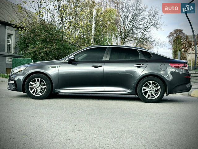 Сірий Кіа Оптіма, об'ємом двигуна 2.36 л та пробігом 185 тис. км за 14700 $, фото 8 на Automoto.ua