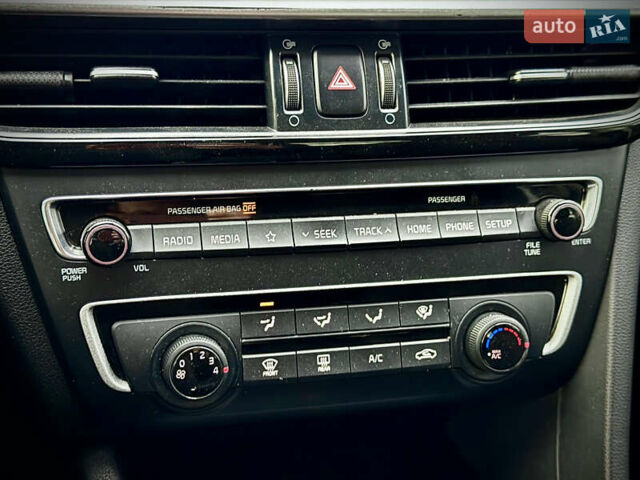 Сірий Кіа Оптіма, об'ємом двигуна 2.36 л та пробігом 185 тис. км за 14700 $, фото 33 на Automoto.ua