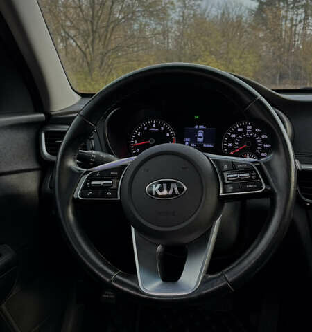 Сірий Кіа Оптіма, об'ємом двигуна 2.4 л та пробігом 89 тис. км за 16200 $, фото 13 на Automoto.ua