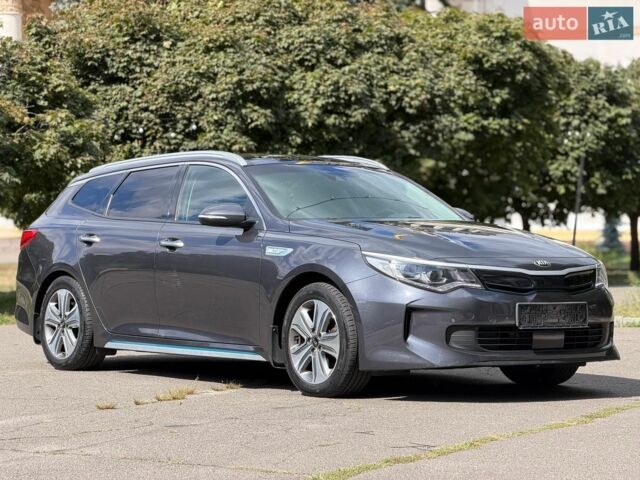 Сірий Кіа Оптіма, об'ємом двигуна 0 л та пробігом 167 тис. км за 16300 $, фото 2 на Automoto.ua