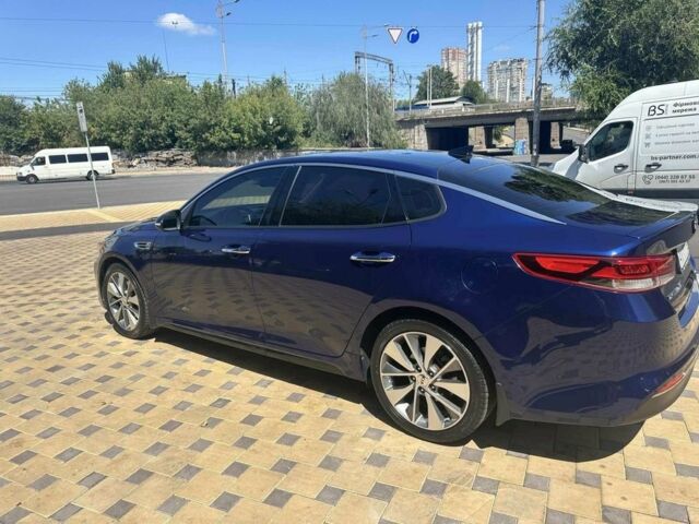 Синий Киа Оптима, объемом двигателя 2.4 л и пробегом 200 тыс. км за 14000 $, фото 2 на Automoto.ua