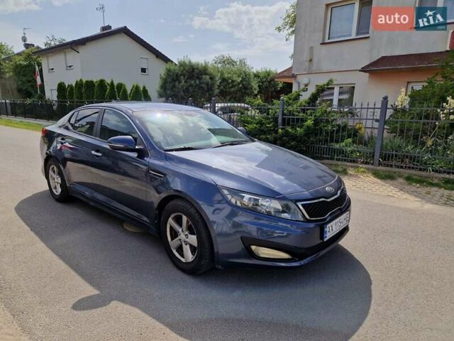Синий Киа Оптима, объемом двигателя 2.7 л и пробегом 156 тыс. км за 11500 $, фото 2 на Automoto.ua