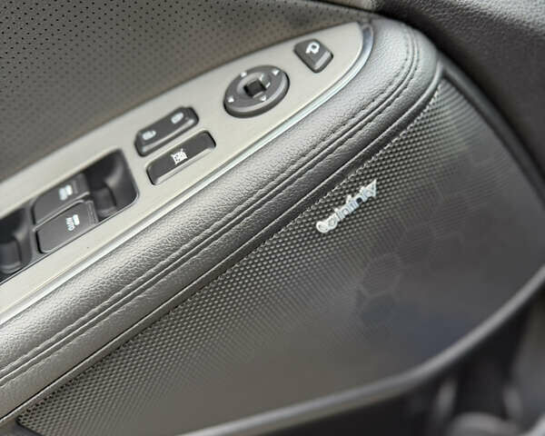 Кіа Оптіма 2014 у Києві на Automoto.ua Синій Кіа Оптіма, об'ємом двигуна 2.4 л та пробігом 123 тис. км за 10900 $, фото 11 на Automoto.ua