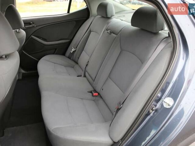 Синий Киа Оптима, объемом двигателя 2.36 л и пробегом 180 тыс. км за 9000 $, фото 9 на Automoto.ua