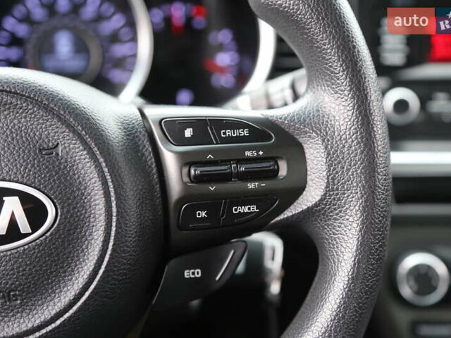 Синий Киа Оптима, объемом двигателя 2.36 л и пробегом 180 тыс. км за 9000 $, фото 20 на Automoto.ua