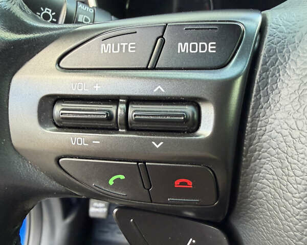 Кіа Оптіма 2014 у Києві на Automoto.ua Синій Кіа Оптіма, об'ємом двигуна 2.4 л та пробігом 123 тис. км за 10900 $, фото 18 на Automoto.ua