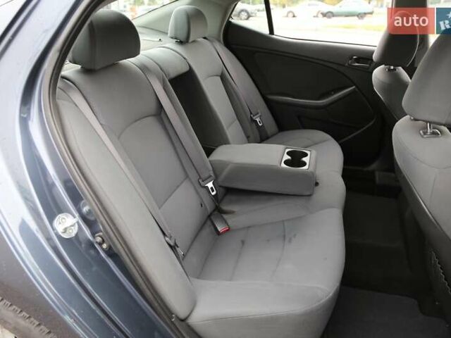 Синий Киа Оптима, объемом двигателя 2.36 л и пробегом 180 тыс. км за 9000 $, фото 10 на Automoto.ua