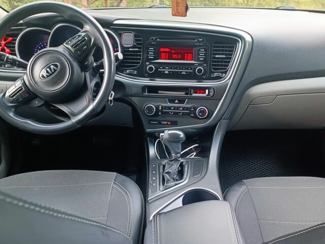 Синий Киа Оптима, объемом двигателя 2 л и пробегом 162 тыс. км за 8000 $, фото 7 на Automoto.ua