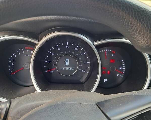 Синий Киа Оптима, объемом двигателя 2.4 л и пробегом 150 тыс. км за 8700 $, фото 11 на Automoto.ua