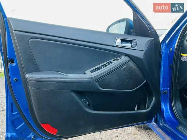 Синий Киа Оптима, объемом двигателя 2 л и пробегом 202 тыс. км за 11500 $, фото 12 на Automoto.ua