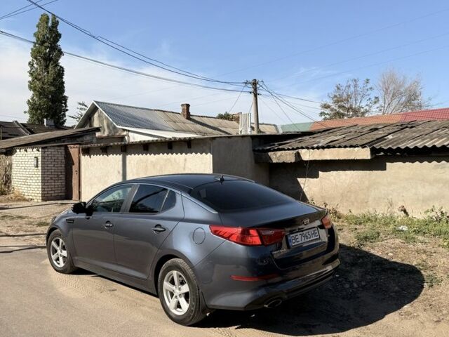 Киа Оптима 2015 в Николаеве на Automoto.ua Синий Киа Оптима, объемом двигателя 2.4 л и пробегом 123 тыс. км за 11000 $, фото 4 на Automoto.ua