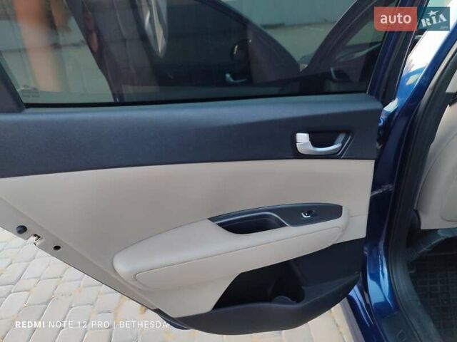 Синий Киа Оптима, объемом двигателя 2.36 л и пробегом 150 тыс. км за 9400 $, фото 42 на Automoto.ua