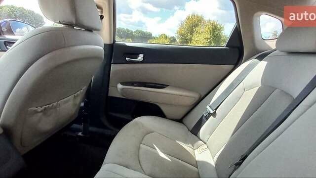 Синий Киа Оптима, объемом двигателя 2.4 л и пробегом 144 тыс. км за 14000 $, фото 48 на Automoto.ua