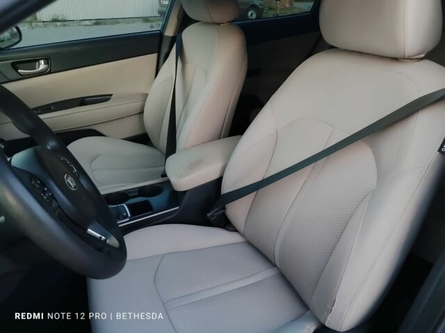 Синий Киа Оптима, объемом двигателя 2.4 л и пробегом 150 тыс. км за 9600 $, фото 19 на Automoto.ua
