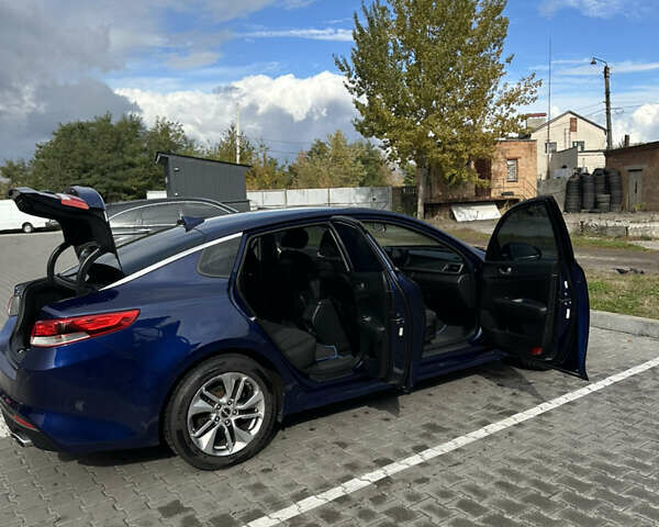 Синий Киа Оптима, объемом двигателя 2.36 л и пробегом 138 тыс. км за 11700 $, фото 8 на Automoto.ua