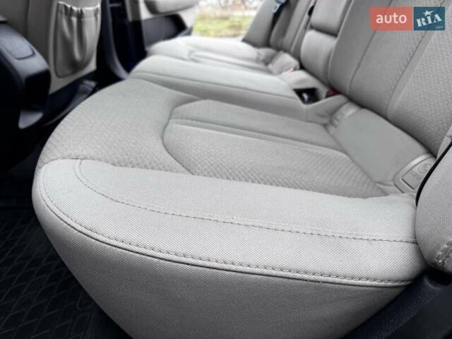 Синий Киа Оптима, объемом двигателя 2.36 л и пробегом 150 тыс. км за 9600 $, фото 41 на Automoto.ua