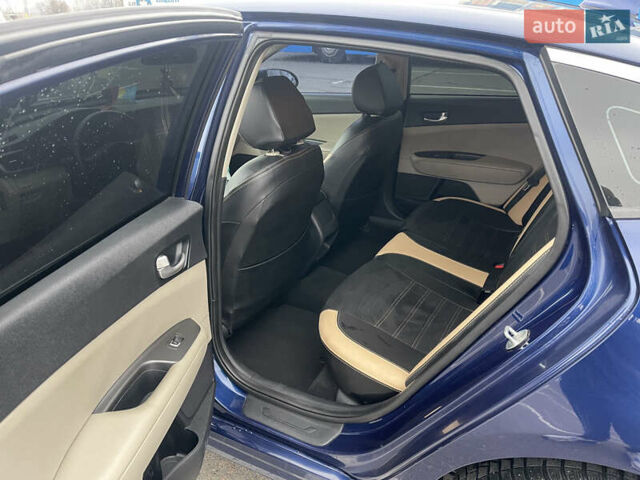 Синий Киа Оптима, объемом двигателя 2.4 л и пробегом 148 тыс. км за 11500 $, фото 8 на Automoto.ua