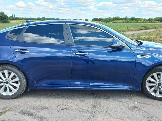 Синий Киа Оптима, объемом двигателя 2.4 л и пробегом 144 тыс. км за 11000 $, фото 2 на Automoto.ua