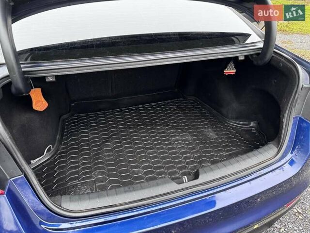 Синий Киа Оптима, объемом двигателя 2.36 л и пробегом 150 тыс. км за 9000 $, фото 54 на Automoto.ua