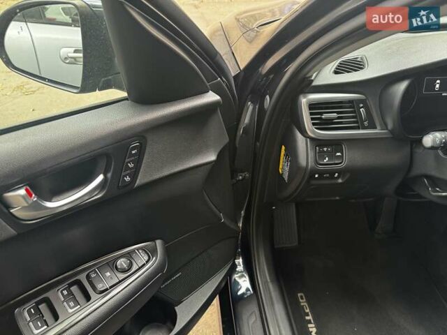 Синий Киа Оптима, объемом двигателя 2 л и пробегом 65 тыс. км за 18200 $, фото 13 на Automoto.ua