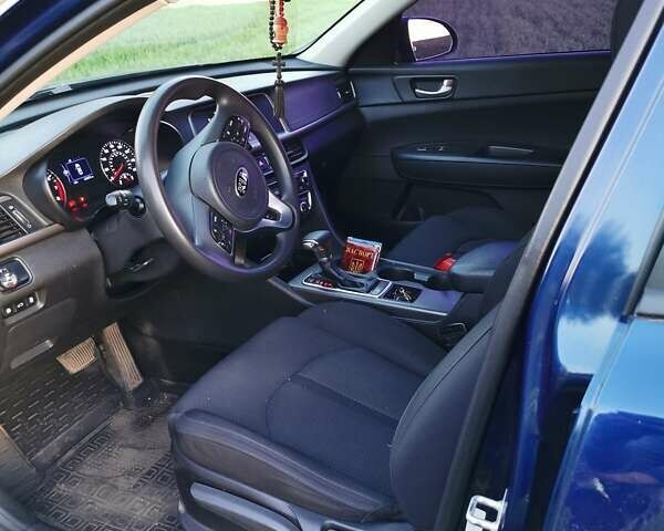 Синий Киа Оптима, объемом двигателя 2.4 л и пробегом 200 тыс. км за 10800 $, фото 5 на Automoto.ua