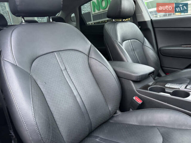 Синий Киа Оптима, объемом двигателя 2.4 л и пробегом 196 тыс. км за 10500 $, фото 13 на Automoto.ua