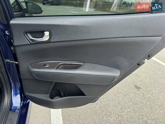 Синий Киа Оптима, объемом двигателя 2.4 л и пробегом 196 тыс. км за 10500 $, фото 18 на Automoto.ua