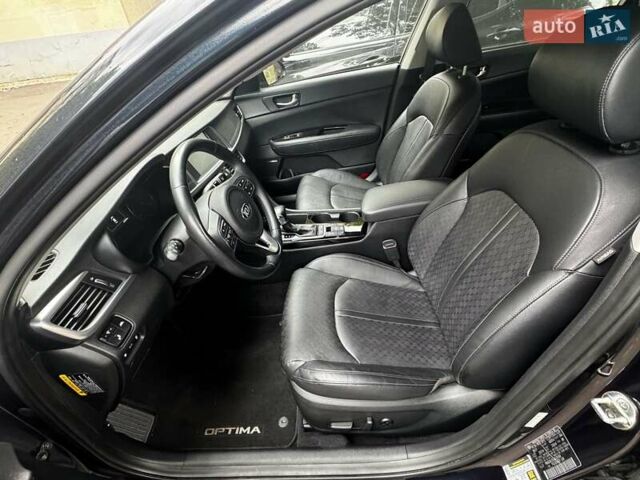 Синий Киа Оптима, объемом двигателя 2 л и пробегом 65 тыс. км за 18200 $, фото 15 на Automoto.ua