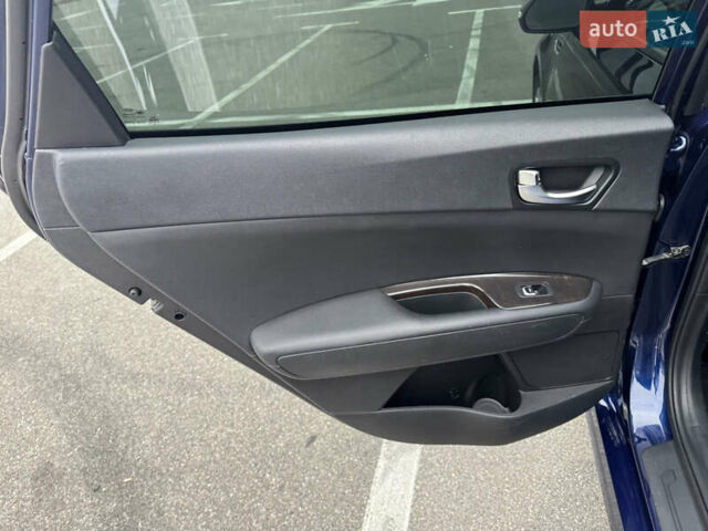 Синий Киа Оптима, объемом двигателя 2.4 л и пробегом 196 тыс. км за 10500 $, фото 26 на Automoto.ua