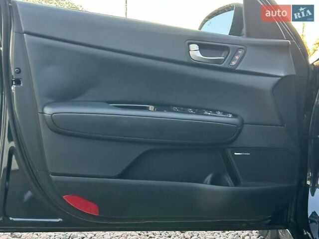 Кіа Оптіма 2017 у Одесі на Automoto.ua Синій Кіа Оптіма, об'ємом двигуна 2 л та пробігом 105 тис. км за 18700 $, фото 11 на Automoto.ua