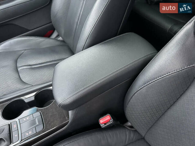 Синий Киа Оптима, объемом двигателя 2.4 л и пробегом 196 тыс. км за 10500 $, фото 46 на Automoto.ua