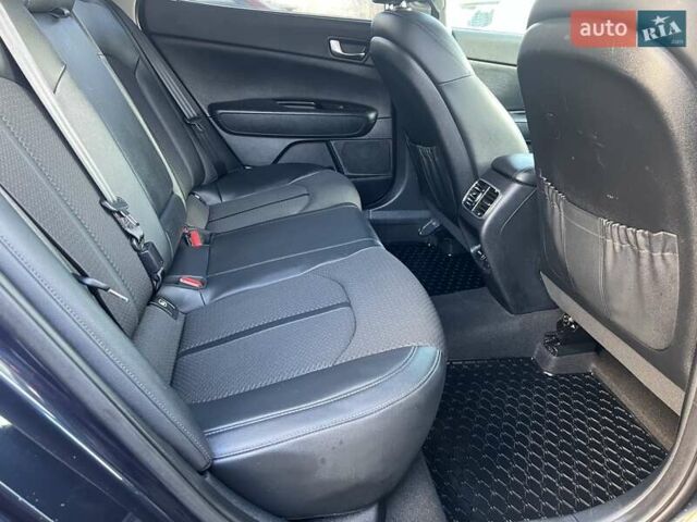 Синий Киа Оптима, объемом двигателя 1.7 л и пробегом 141 тыс. км за 14800 $, фото 20 на Automoto.ua